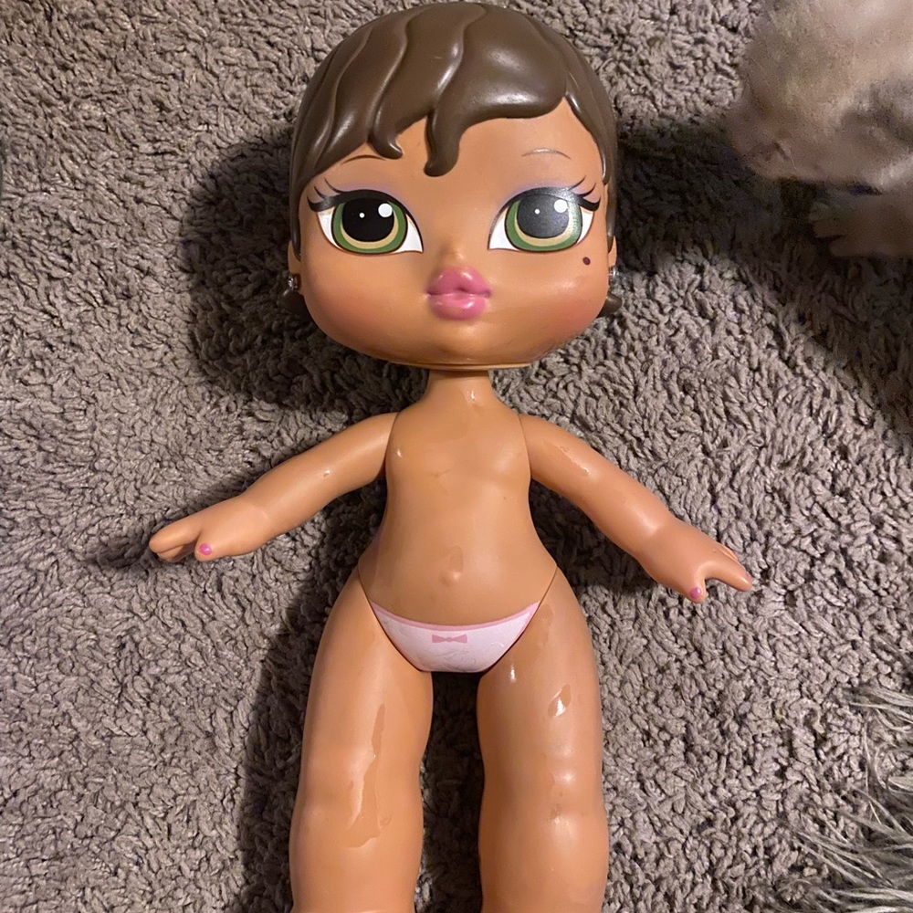 BIG BABY BRATZ DOLL *RARE***
